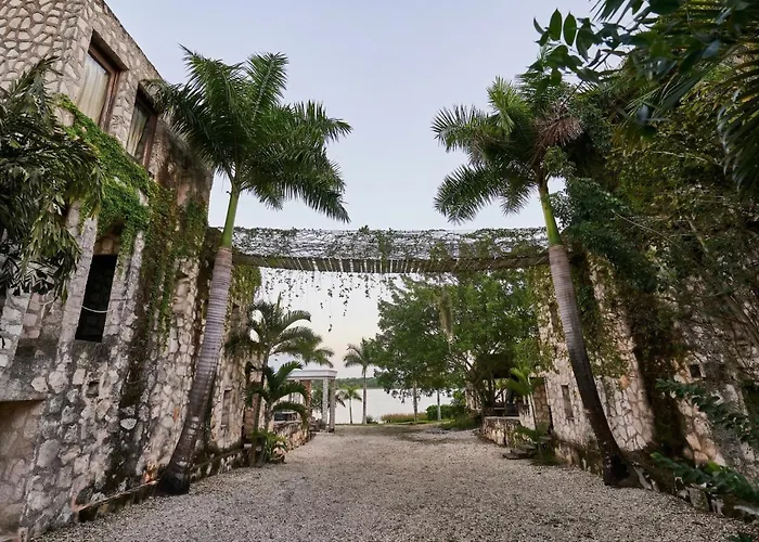 Coqui Coqui Papholchac Coba Residence & Spa